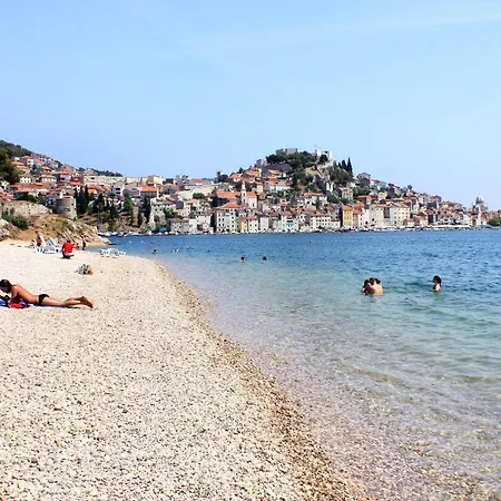 With Parking Spaces - 23772 Apartman